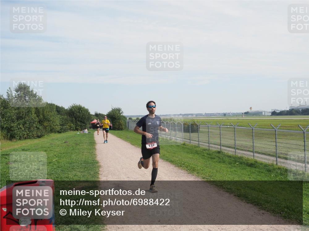 08.09.2024 - Airport Race Miley Keyser http://msf.ph/oto/6988422 08.09.2024 12:01:31 Laufen OLYMPUS, DIGITAL, CAMERA meine-sportfotos.de