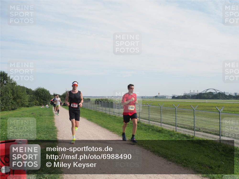 08.09.2024 - Airport Race Miley Keyser http://msf.ph/oto/6988490 08.09.2024 12:01:56 Laufen OLYMPUS, DIGITAL, CAMERA meine-sportfotos.de