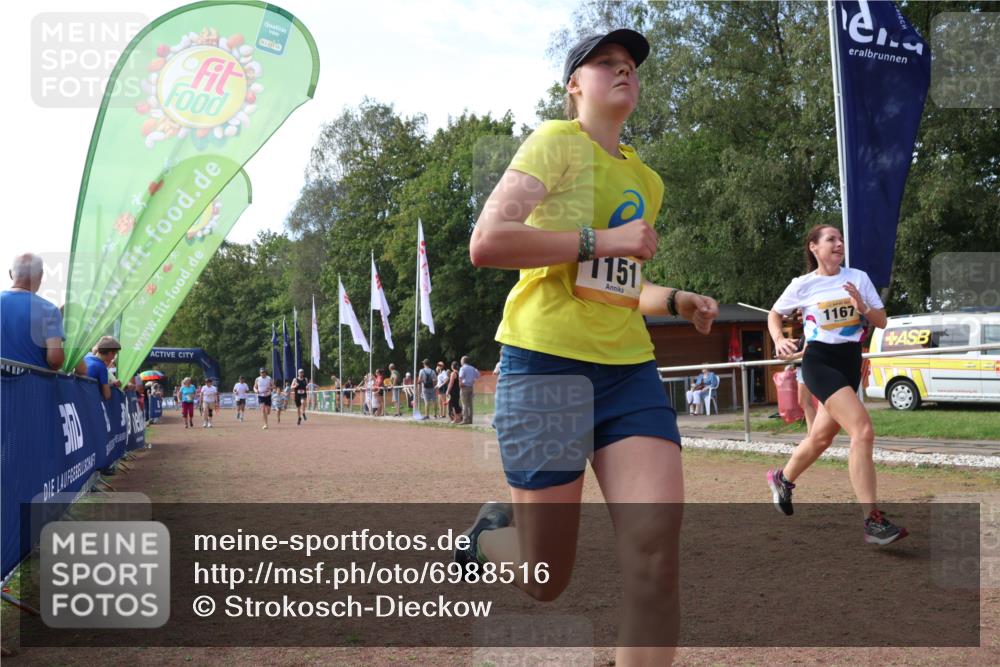 08.09.2024 - Airport Race Strokosch-Dieckow http://msf.ph/oto/6988516 08.09.2024 12:31:51 Ziel 98, 531, 650, 996, 1151, 1167, 3120 meine-sportfotos.de