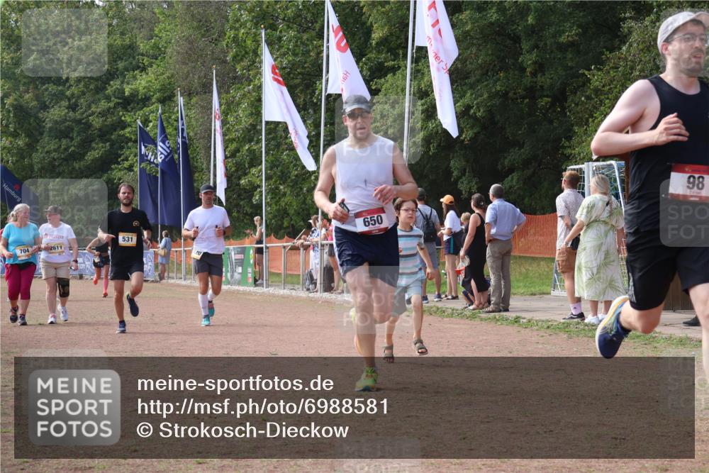 08.09.2024 - Airport Race Strokosch-Dieckow http://msf.ph/oto/6988581 08.09.2024 12:31:55 Ziel 98, 208, 531, 650, 1113, 3120 meine-sportfotos.de