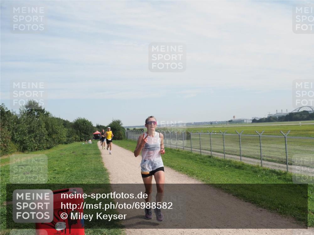 08.09.2024 - Airport Race Miley Keyser http://msf.ph/oto/6988582 08.09.2024 12:02:08 Laufen OLYMPUS, DIGITAL, CAMERA meine-sportfotos.de