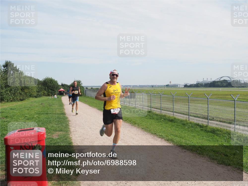 08.09.2024 - Airport Race Miley Keyser http://msf.ph/oto/6988598 08.09.2024 12:02:12 Laufen OLYMPUS, DIGITAL, CAMERA meine-sportfotos.de