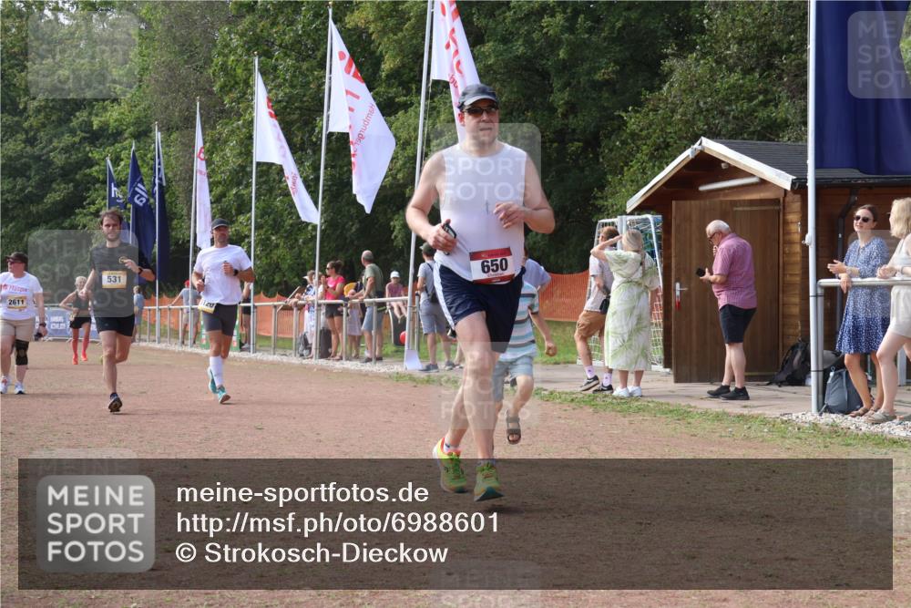 08.09.2024 - Airport Race Strokosch-Dieckow http://msf.ph/oto/6988601 08.09.2024 12:31:56 Ziel 98, 208, 531, 650, 1113, 1220, 3120 meine-sportfotos.de