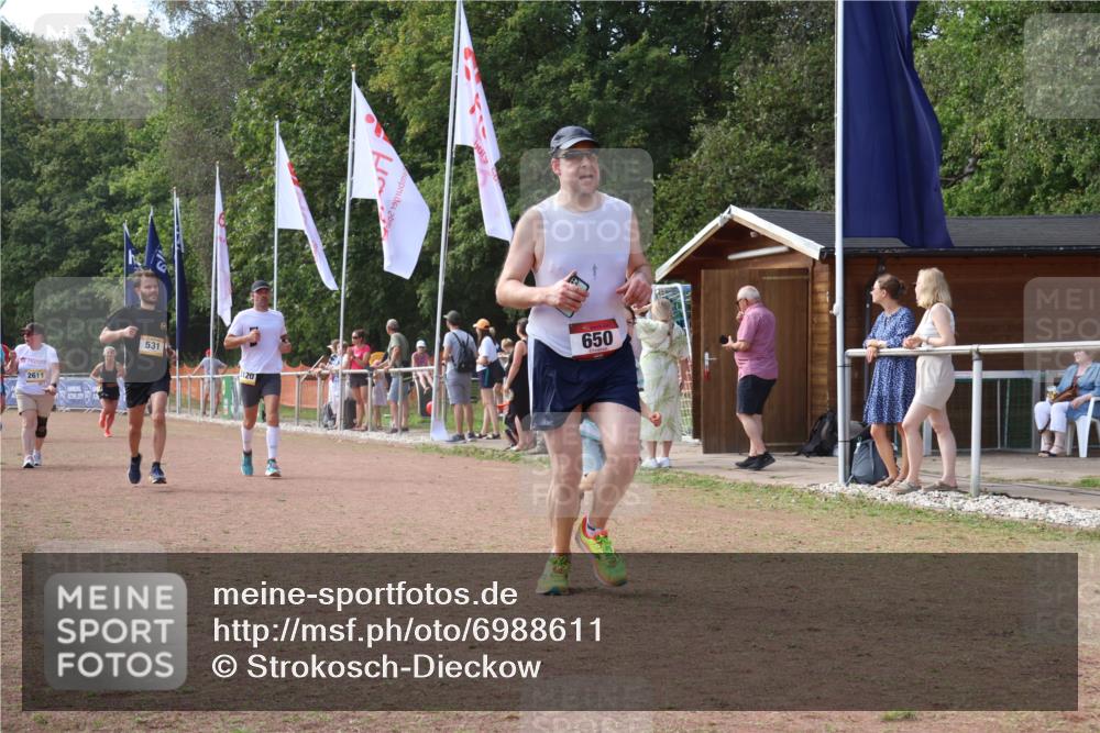 08.09.2024 - Airport Race Strokosch-Dieckow http://msf.ph/oto/6988611 08.09.2024 12:31:56 Ziel 98, 208, 531, 650, 1113, 1220, 3120 meine-sportfotos.de