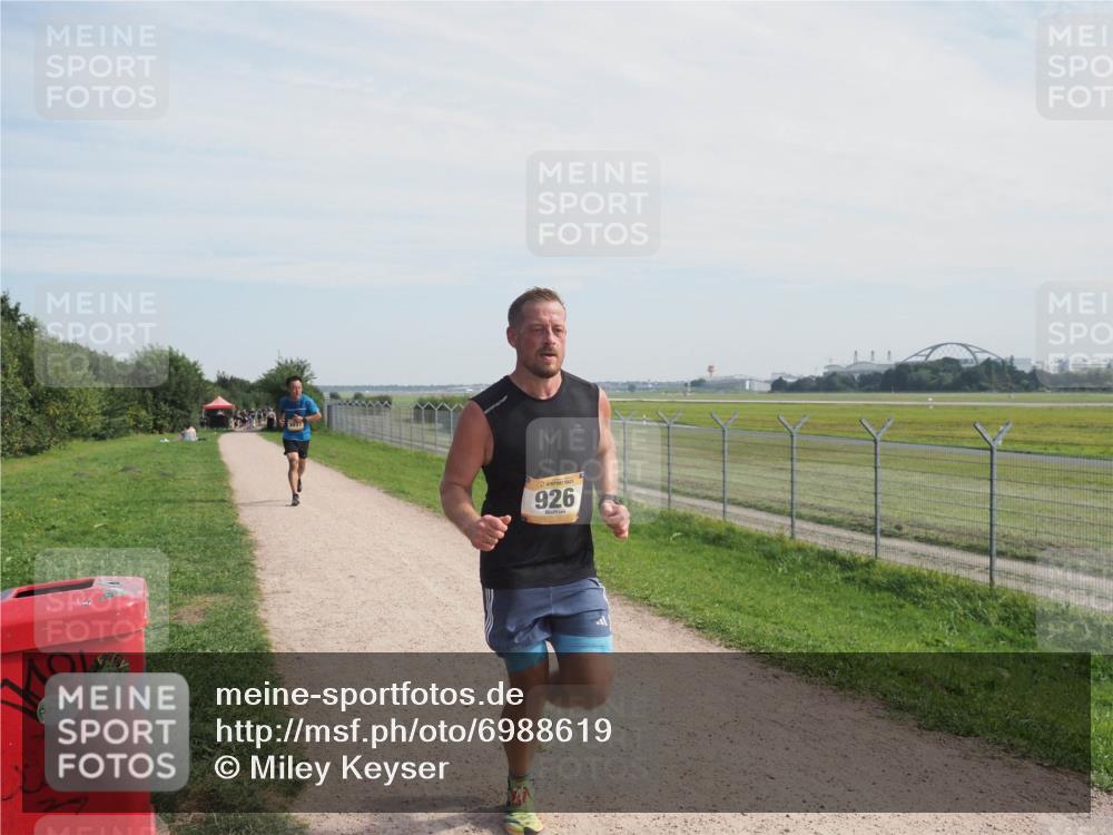 08.09.2024 - Airport Race Miley Keyser http://msf.ph/oto/6988619 08.09.2024 12:02:14 Laufen OLYMPUS, DIGITAL, CAMERA meine-sportfotos.de