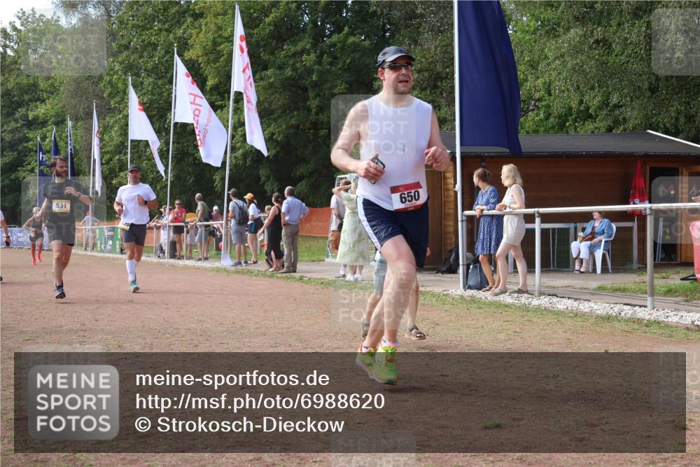 08.09.2024 - Airport Race Strokosch-Dieckow http://msf.ph/oto/6988620 08.09.2024 12:31:56 Ziel 98, 208, 531, 650, 1113, 1220, 3120 meine-sportfotos.de