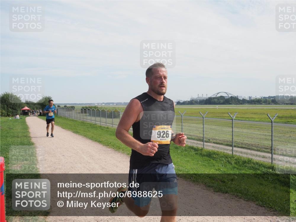 08.09.2024 - Airport Race Miley Keyser http://msf.ph/oto/6988625 08.09.2024 12:02:15 Laufen OLYMPUS, DIGITAL, CAMERA meine-sportfotos.de