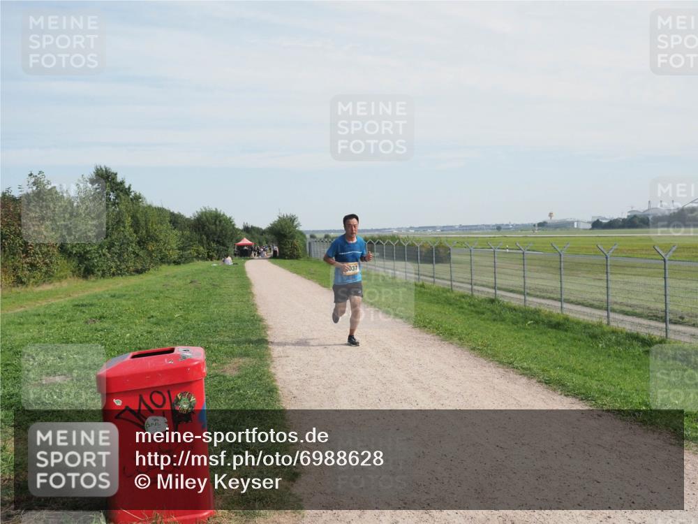 08.09.2024 - Airport Race Miley Keyser http://msf.ph/oto/6988628 08.09.2024 12:02:16 Laufen OLYMPUS, DIGITAL, CAMERA meine-sportfotos.de