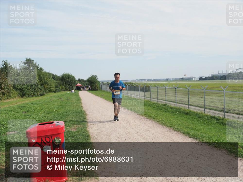 08.09.2024 - Airport Race Miley Keyser http://msf.ph/oto/6988631 08.09.2024 12:02:16 Laufen OLYMPUS, DIGITAL, CAMERA meine-sportfotos.de