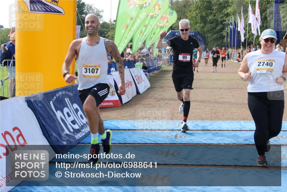 08.09.2024 - Airport Race Strokosch-Dieckow http://msf.ph/oto/6988641 08.09.2024 12:22:31 Ziel 95, 779, 1025, 2740, 3107 meine-sportfotos.de