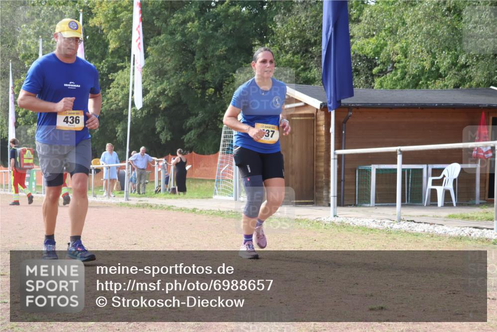 08.09.2024 - Airport Race Strokosch-Dieckow http://msf.ph/oto/6988657 08.09.2024 13:03:47 Ziel 223, 436, 437 meine-sportfotos.de