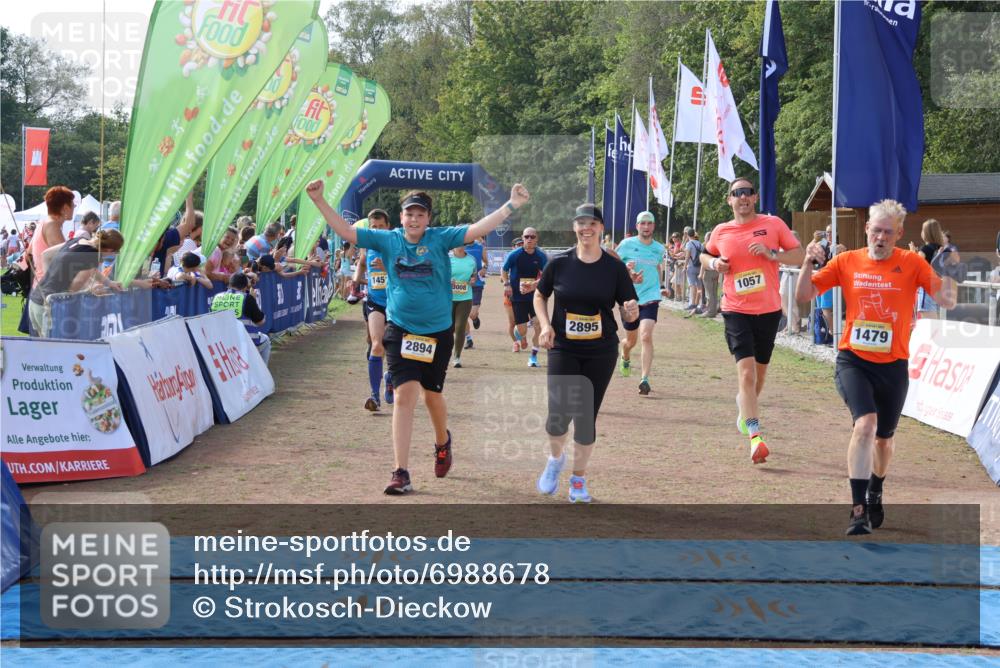 08.09.2024 - Airport Race Strokosch-Dieckow http://msf.ph/oto/6988678 08.09.2024 12:22:40 Ziel 95, 165, 232, 238, 311, 315, 411, 779, 1057, 1124, 1451, 1479, 2761, 2894, 2895, 3008, 3038 meine-sportfotos.de