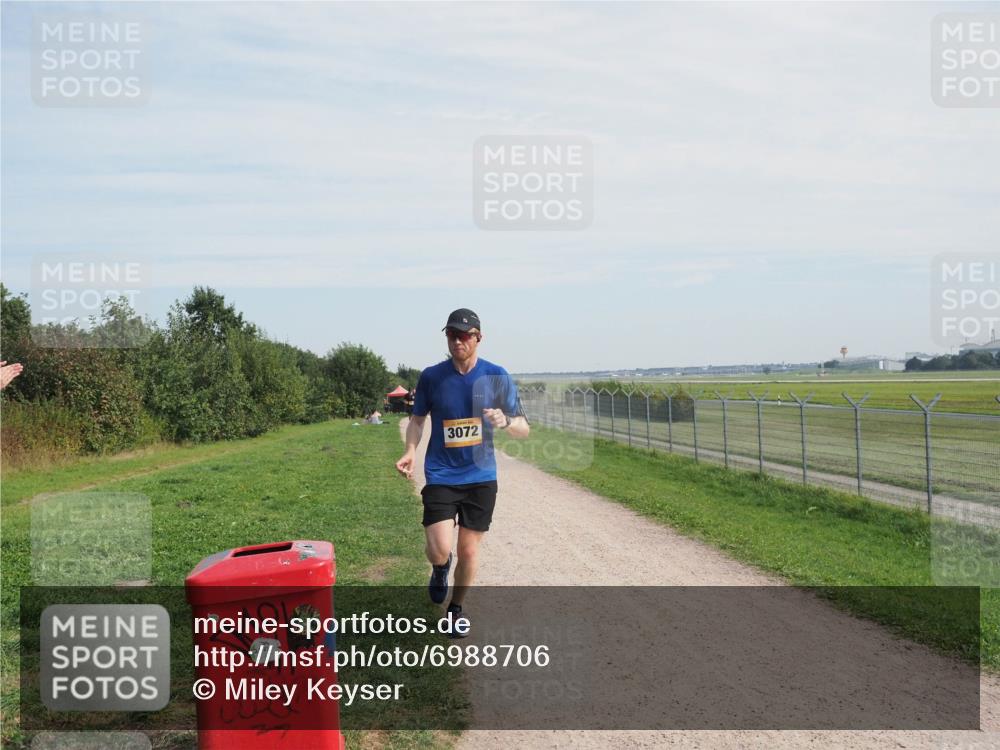 08.09.2024 - Airport Race Miley Keyser http://msf.ph/oto/6988706 08.09.2024 12:02:49 Laufen OLYMPUS, DIGITAL, CAMERA meine-sportfotos.de