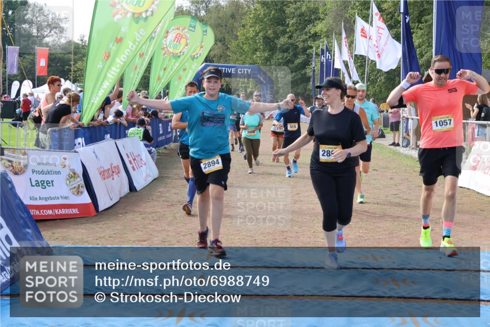 08.09.2024 - Airport Race Strokosch-Dieckow http://msf.ph/oto/6988749 08.09.2024 12:22:41 Ziel 165, 232, 238, 311, 315, 411, 1057, 1124, 1451, 1479, 2761, 2894, 2895, 3008, 3038 meine-sportfotos.de