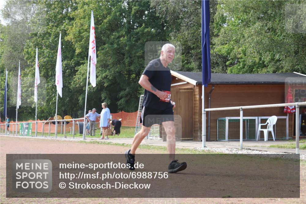 08.09.2024 - Airport Race Strokosch-Dieckow http://msf.ph/oto/6988756 08.09.2024 13:03:54 Ziel 89, 223 meine-sportfotos.de