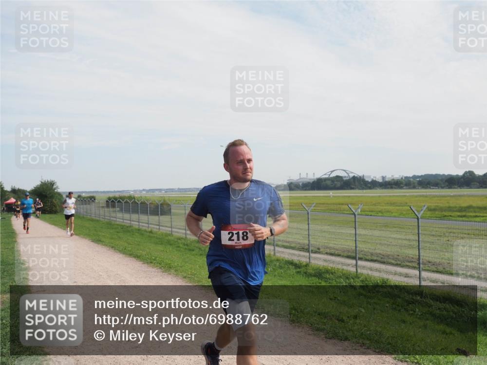 08.09.2024 - Airport Race Miley Keyser http://msf.ph/oto/6988762 08.09.2024 12:03:03 Laufen OLYMPUS, DIGITAL, CAMERA meine-sportfotos.de