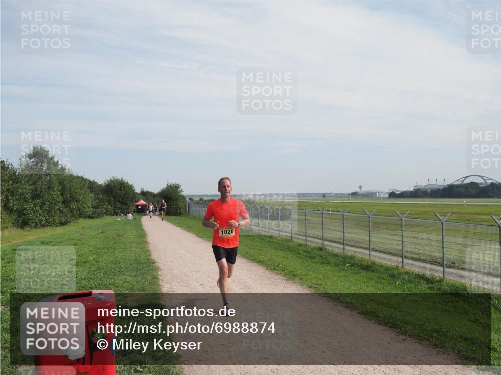 08.09.2024 - Airport Race Miley Keyser http://msf.ph/oto/6988874 08.09.2024 12:03:20 Laufen OLYMPUS, DIGITAL, CAMERA meine-sportfotos.de