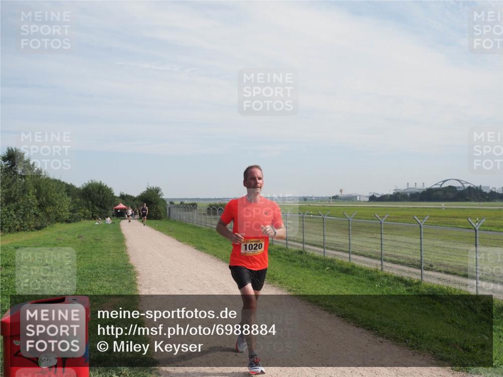 08.09.2024 - Airport Race Miley Keyser http://msf.ph/oto/6988884 08.09.2024 12:03:21 Laufen OLYMPUS, DIGITAL, CAMERA meine-sportfotos.de