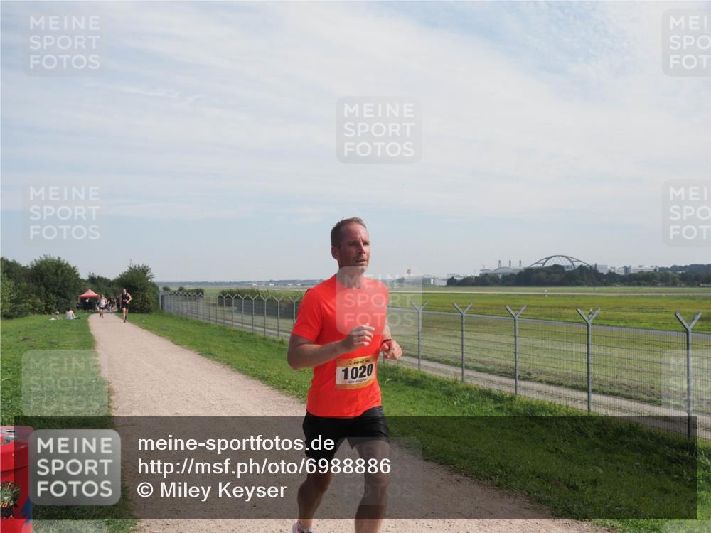 08.09.2024 - Airport Race Miley Keyser http://msf.ph/oto/6988886 08.09.2024 12:03:21 Laufen OLYMPUS, DIGITAL, CAMERA meine-sportfotos.de