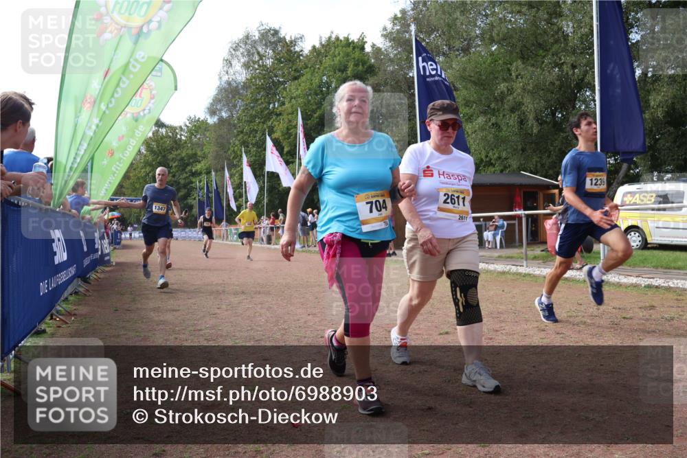 08.09.2024 - Airport Race Strokosch-Dieckow http://msf.ph/oto/6988903 08.09.2024 12:32:07 Ziel 704, 785, 848, 1220, 1347, 2611 meine-sportfotos.de