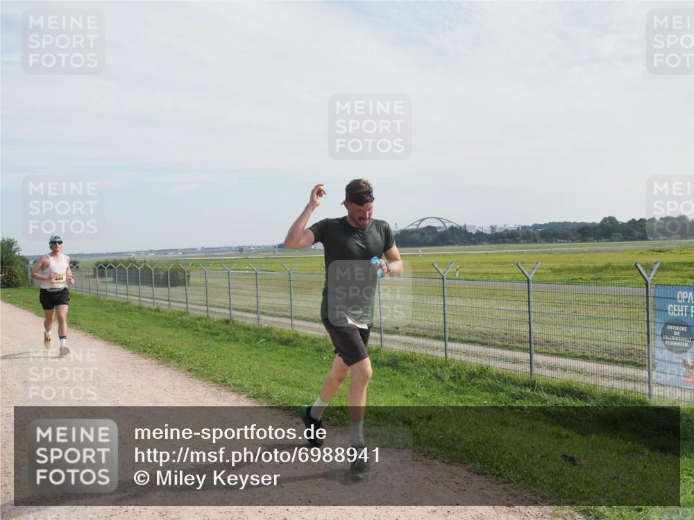 08.09.2024 - Airport Race Miley Keyser http://msf.ph/oto/6988941 08.09.2024 12:03:41 Laufen OLYMPUS, DIGITAL, CAMERA meine-sportfotos.de