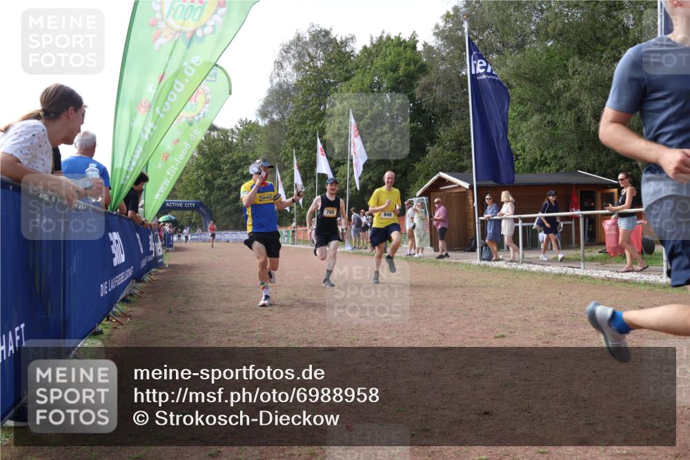 08.09.2024 - Airport Race Strokosch-Dieckow http://msf.ph/oto/6988958 08.09.2024 12:32:08 Ziel 704, 785, 848, 1220, 1347, 2611, 3160 meine-sportfotos.de