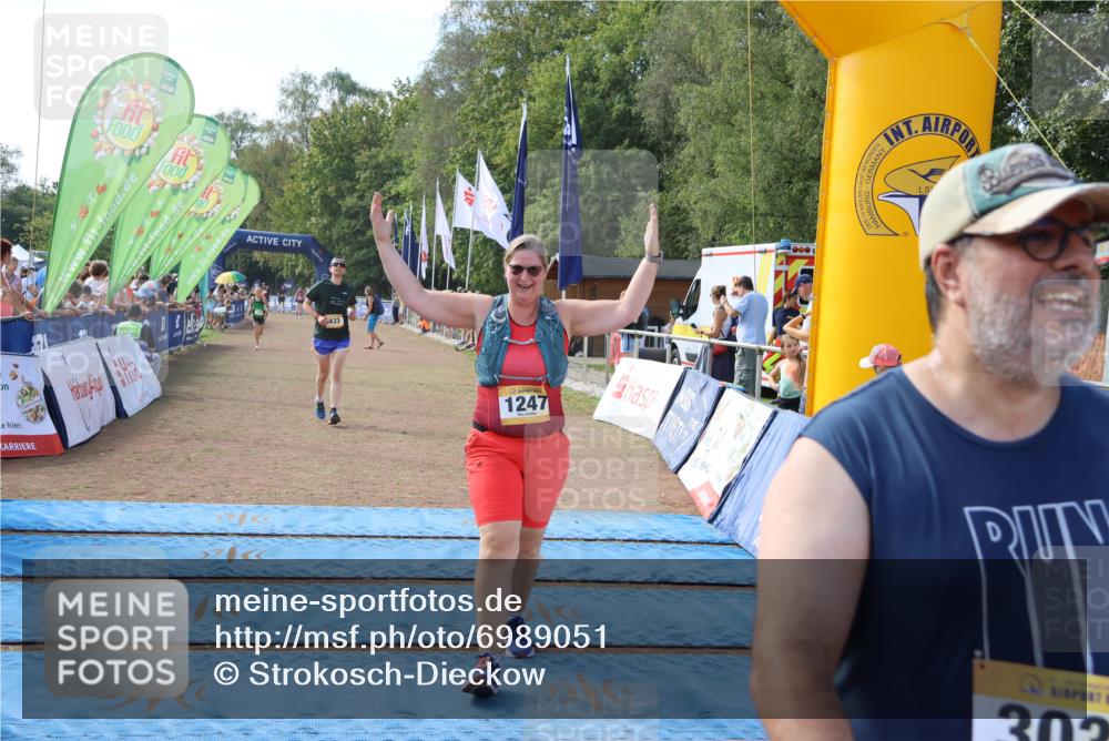 08.09.2024 - Airport Race Strokosch-Dieckow http://msf.ph/oto/6989051 08.09.2024 12:22:53 Ziel 232, 411, 433, 439, 1124, 1142, 1247, 2761, 3008, 3038 meine-sportfotos.de