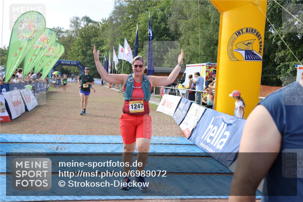 08.09.2024 - Airport Race Strokosch-Dieckow http://msf.ph/oto/6989072 08.09.2024 12:22:53 Ziel 232, 411, 433, 439, 1124, 1142, 1247, 2761, 3008, 3038 meine-sportfotos.de