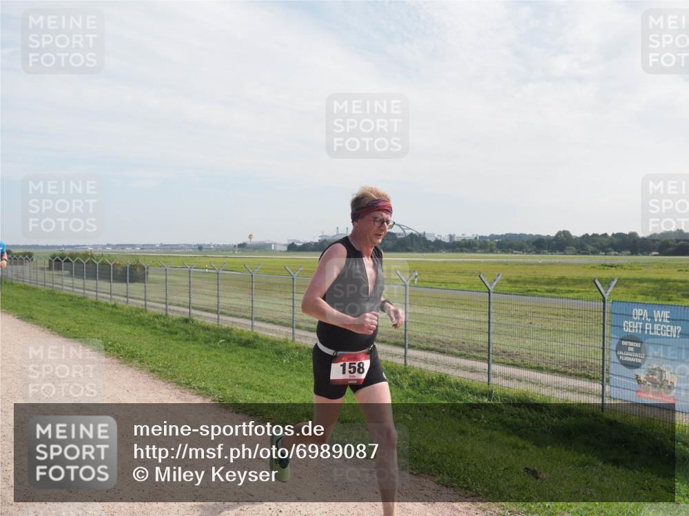 08.09.2024 - Airport Race Miley Keyser http://msf.ph/oto/6989087 08.09.2024 12:04:01 Laufen OLYMPUS, DIGITAL, CAMERA meine-sportfotos.de