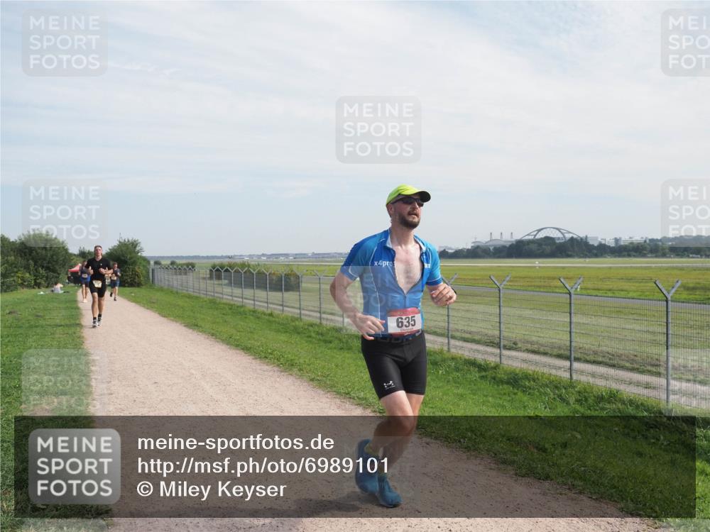 08.09.2024 - Airport Race Miley Keyser http://msf.ph/oto/6989101 08.09.2024 12:04:03 Laufen OLYMPUS, DIGITAL, CAMERA meine-sportfotos.de