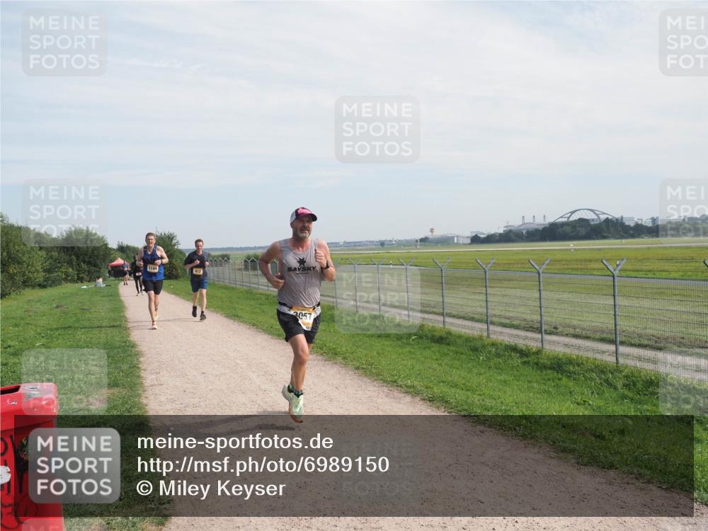 08.09.2024 - Airport Race Miley Keyser http://msf.ph/oto/6989150 08.09.2024 12:04:09 Laufen OLYMPUS, DIGITAL, CAMERA meine-sportfotos.de