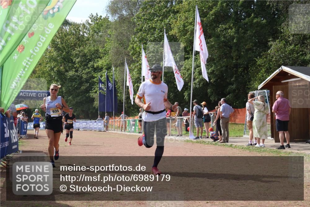 08.09.2024 - Airport Race Strokosch-Dieckow http://msf.ph/oto/6989179 08.09.2024 12:32:22 Ziel 935, 1230, 1239 meine-sportfotos.de
