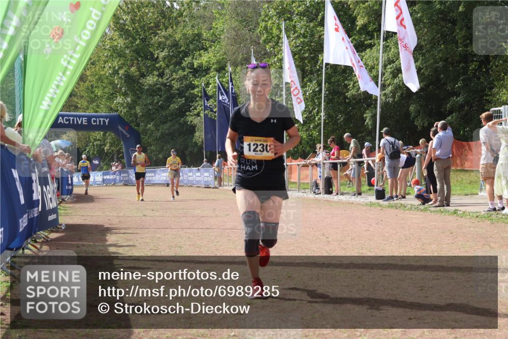 08.09.2024 - Airport Race Strokosch-Dieckow http://msf.ph/oto/6989285 08.09.2024 12:32:26 Ziel 1229, 1230, 1402 meine-sportfotos.de