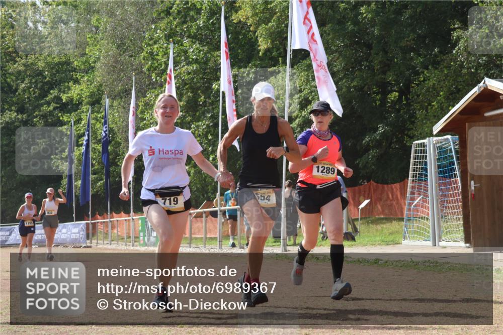 08.09.2024 - Airport Race Strokosch-Dieckow http://msf.ph/oto/6989367 08.09.2024 13:04:35 Ziel 554, 719, 832, 1155, 1189, 1289, 1294 meine-sportfotos.de