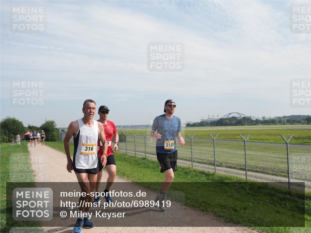 08.09.2024 - Airport Race Miley Keyser http://msf.ph/oto/6989419 08.09.2024 12:05:07 Laufen OLYMPUS, DIGITAL, CAMERA meine-sportfotos.de