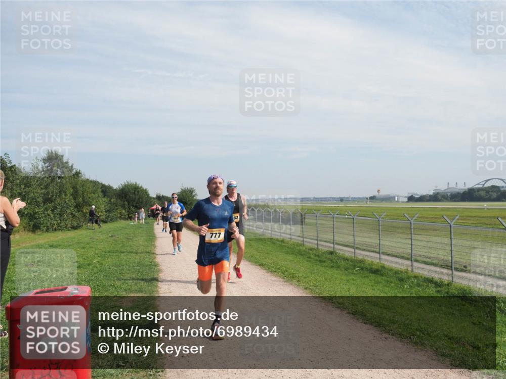 08.09.2024 - Airport Race Miley Keyser http://msf.ph/oto/6989434 08.09.2024 12:05:15 Laufen OLYMPUS, DIGITAL, CAMERA meine-sportfotos.de
