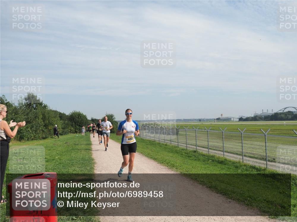 08.09.2024 - Airport Race Miley Keyser http://msf.ph/oto/6989458 08.09.2024 12:05:17 Laufen OLYMPUS, DIGITAL, CAMERA meine-sportfotos.de
