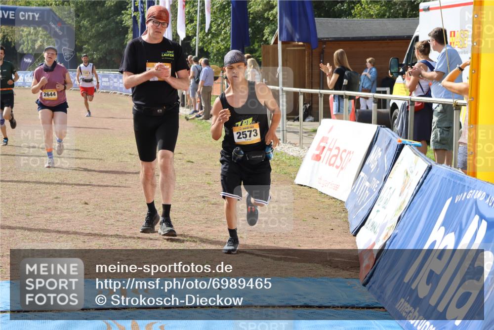 08.09.2024 - Airport Race Strokosch-Dieckow http://msf.ph/oto/6989465 08.09.2024 12:23:18 Ziel 81, 976, 1185, 1208, 2573, 2644, 2840 meine-sportfotos.de