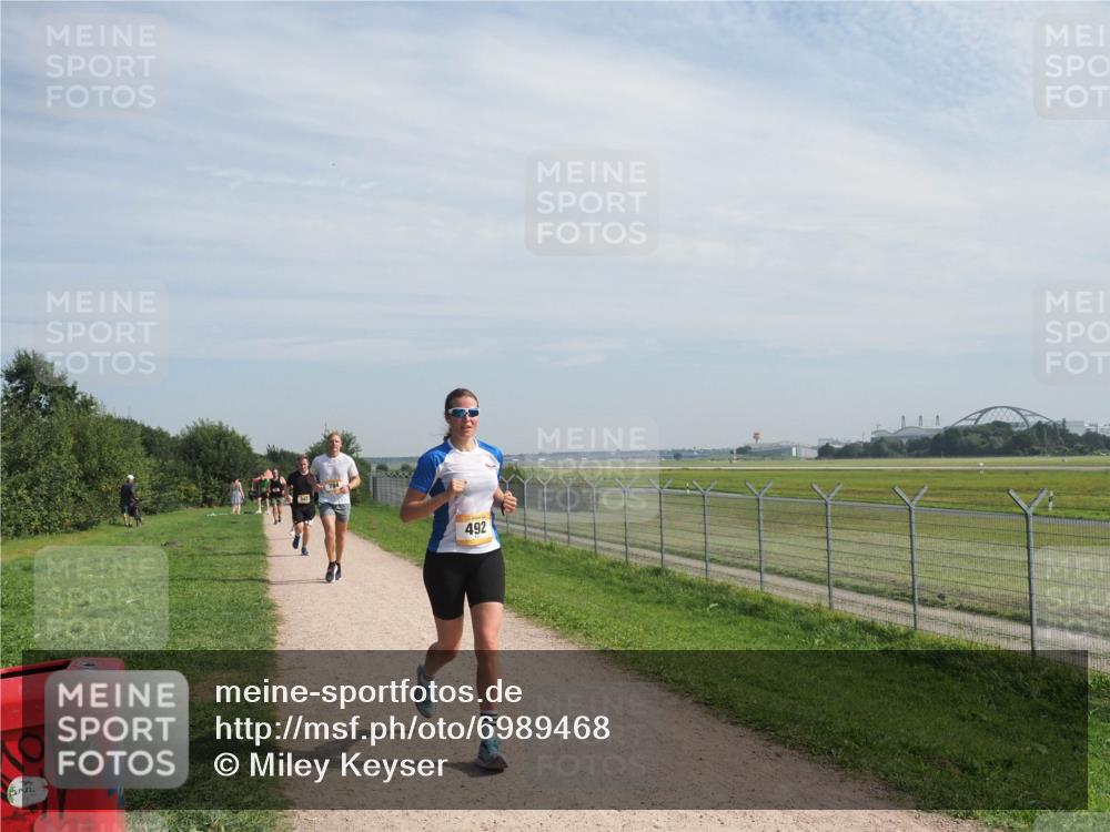 08.09.2024 - Airport Race Miley Keyser http://msf.ph/oto/6989468 08.09.2024 12:05:18 Laufen OLYMPUS, DIGITAL, CAMERA meine-sportfotos.de