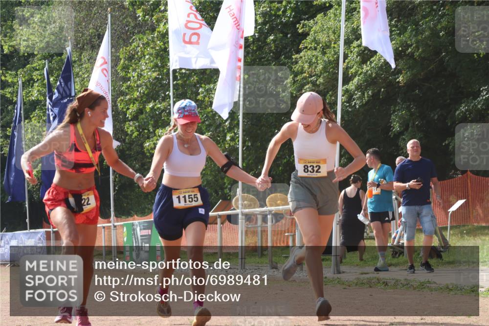 08.09.2024 - Airport Race Strokosch-Dieckow http://msf.ph/oto/6989481 08.09.2024 13:04:41 Ziel 832, 1155 meine-sportfotos.de