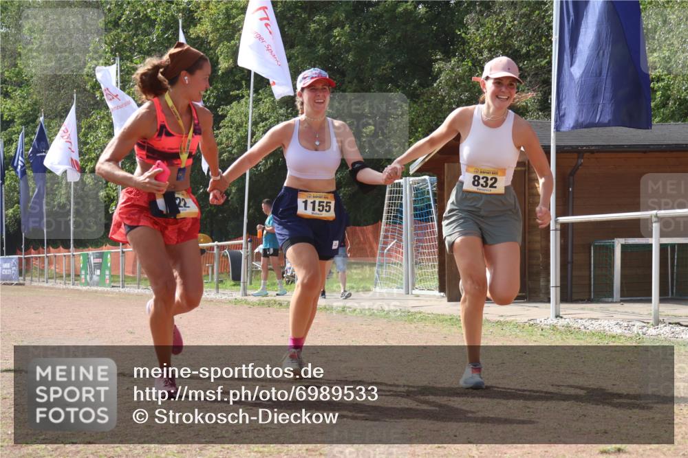 08.09.2024 - Airport Race Strokosch-Dieckow http://msf.ph/oto/6989533 08.09.2024 13:04:42 Ziel 832, 1155 meine-sportfotos.de