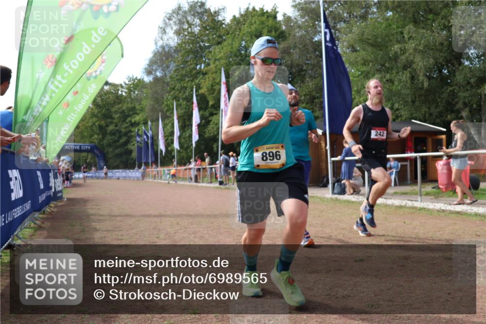 08.09.2024 - Airport Race Strokosch-Dieckow http://msf.ph/oto/6989565 08.09.2024 12:32:45 Ziel 242, 896, 1386 meine-sportfotos.de