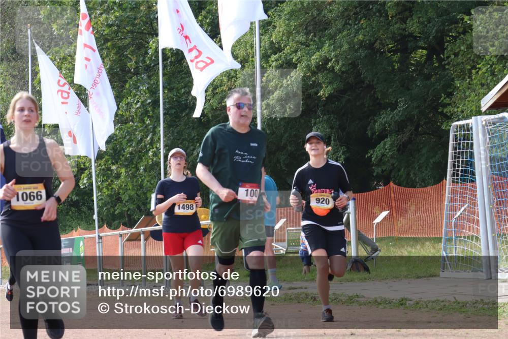 08.09.2024 - Airport Race Strokosch-Dieckow http://msf.ph/oto/6989620 08.09.2024 13:04:59 Ziel 100, 484, 782, 803, 920, 923, 1066, 1498 meine-sportfotos.de