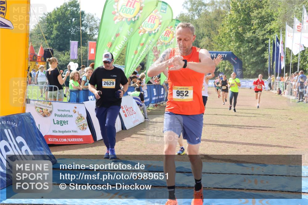 08.09.2024 - Airport Race Strokosch-Dieckow http://msf.ph/oto/6989651 08.09.2024 12:10:57 Ziel 837, 952, 1360, 2616, 2629, 2638, 2747, 2748, 2749, 2852, 2901, 3023 meine-sportfotos.de