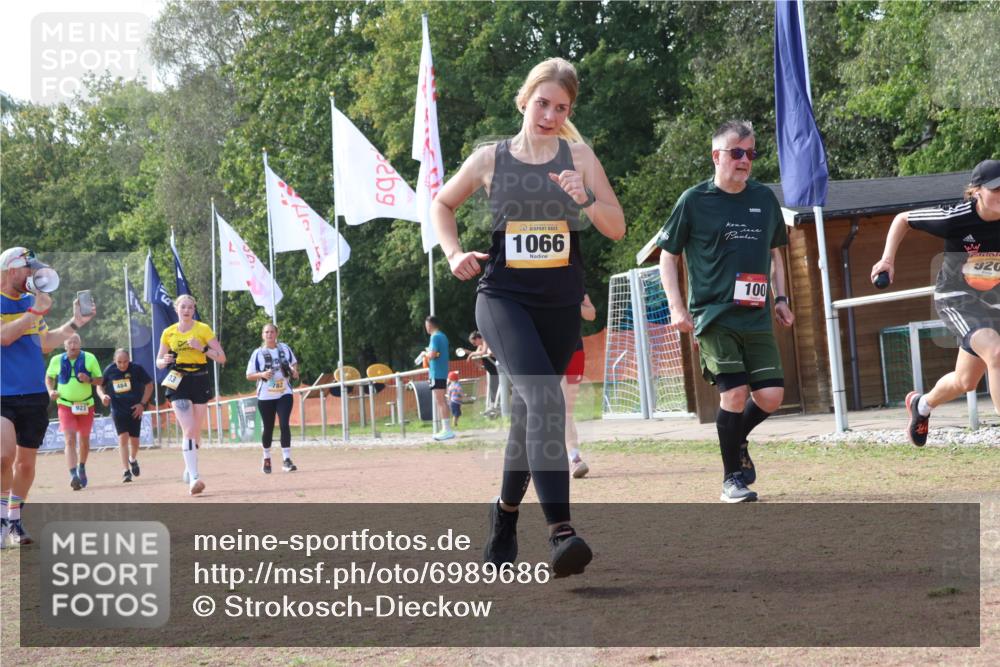 08.09.2024 - Airport Race Strokosch-Dieckow http://msf.ph/oto/6989686 08.09.2024 13:05:01 Ziel 100, 484, 782, 803, 920, 923, 1066, 1498 meine-sportfotos.de