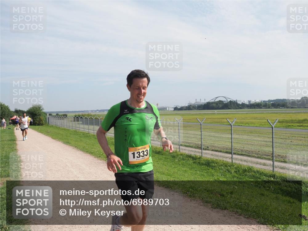 08.09.2024 - Airport Race Miley Keyser http://msf.ph/oto/6989703 08.09.2024 12:05:55 Laufen OLYMPUS, DIGITAL, CAMERA meine-sportfotos.de