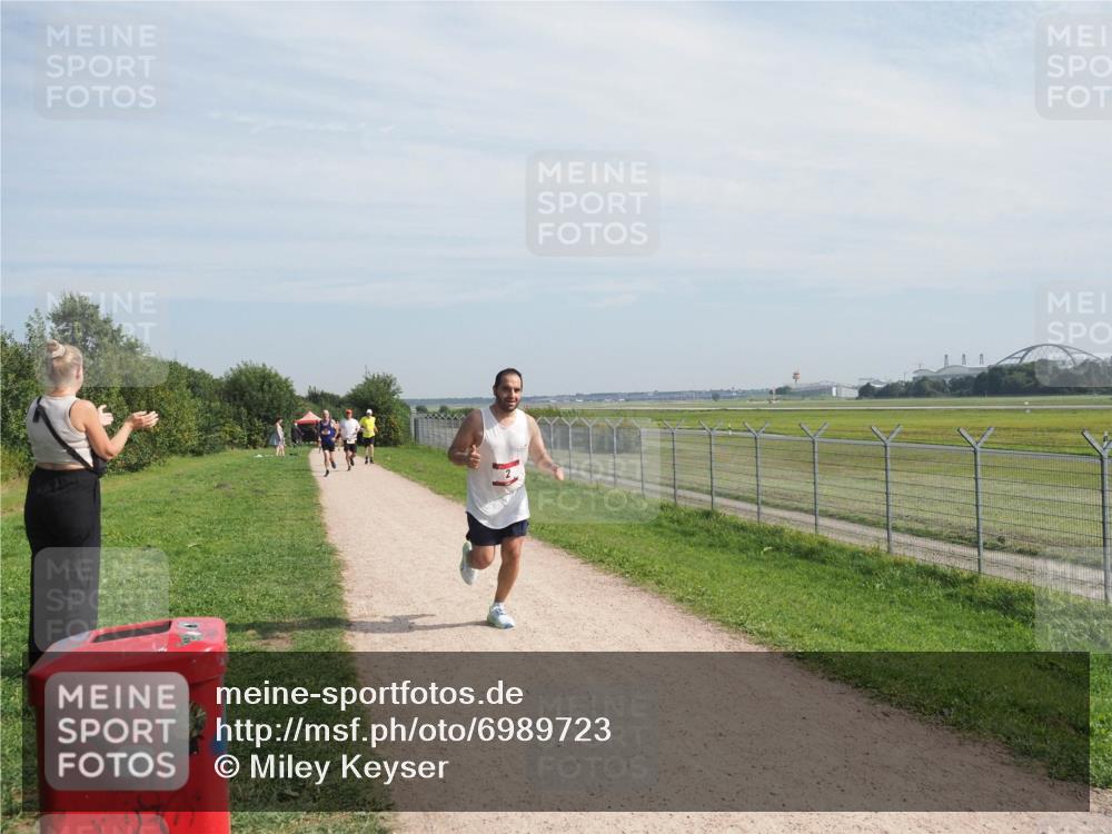 08.09.2024 - Airport Race Miley Keyser http://msf.ph/oto/6989723 08.09.2024 12:05:59 Laufen OLYMPUS, DIGITAL, CAMERA meine-sportfotos.de