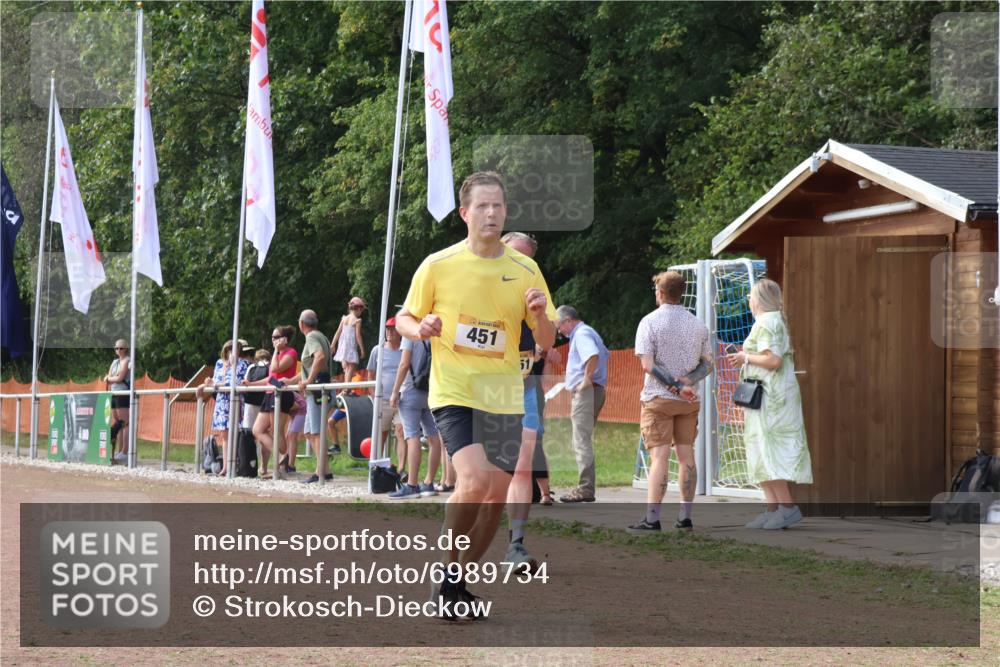 08.09.2024 - Airport Race Strokosch-Dieckow http://msf.ph/oto/6989734 08.09.2024 12:33:19 Ziel 197, 451, 2503, 3031, 3116, 3151 meine-sportfotos.de