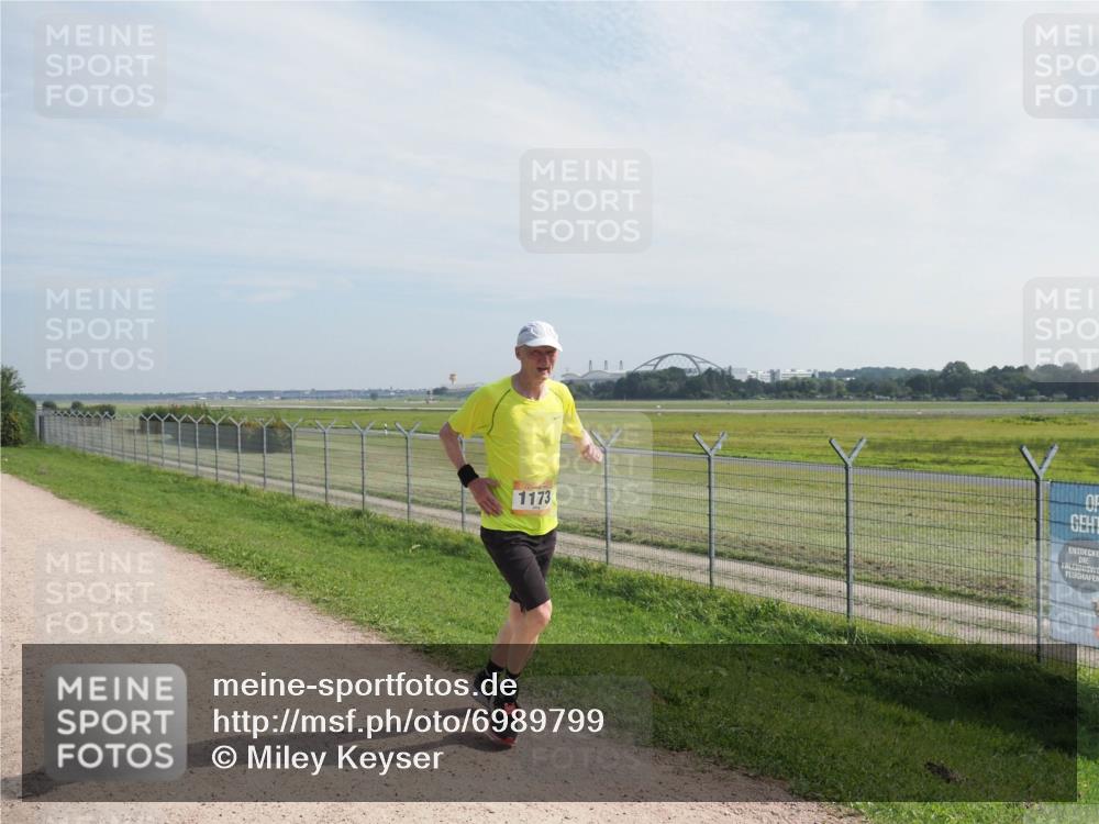 08.09.2024 - Airport Race Miley Keyser http://msf.ph/oto/6989799 08.09.2024 12:06:08 Laufen OLYMPUS, DIGITAL, CAMERA meine-sportfotos.de