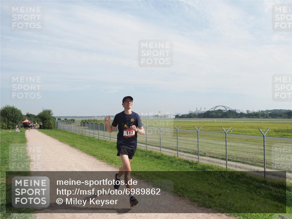 08.09.2024 - Airport Race Miley Keyser http://msf.ph/oto/6989862 08.09.2024 12:06:20 Laufen OLYMPUS, DIGITAL, CAMERA meine-sportfotos.de